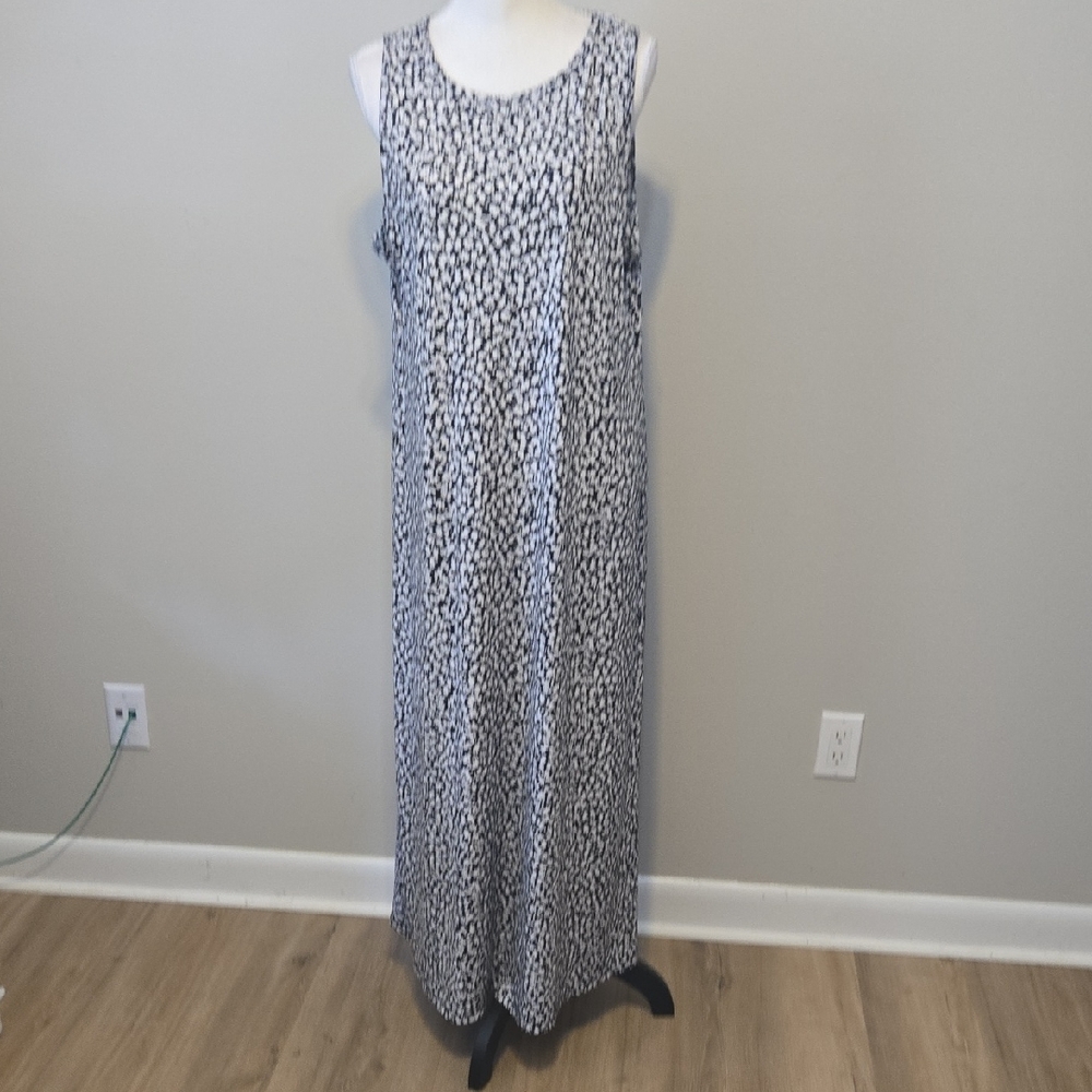 Vince Camuto Monochrome Patterned Tank Maxi Dress